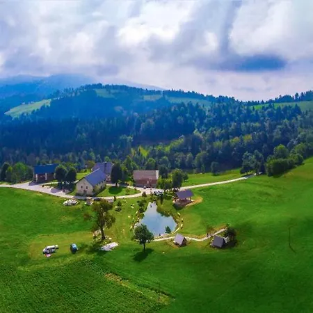 Wooden - Homestead Vrhovc *