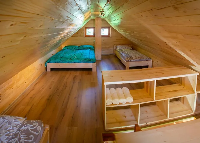 Wooden - Homestead Vrhovc Appartement Zelezniki