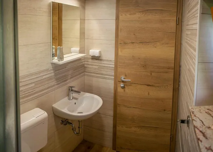 Wooden - Homestead Vrhovc